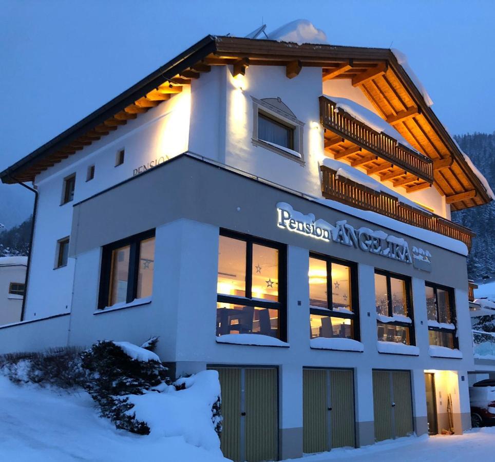 Pension Angelika Pettneu am Arlberg Buitenkant foto